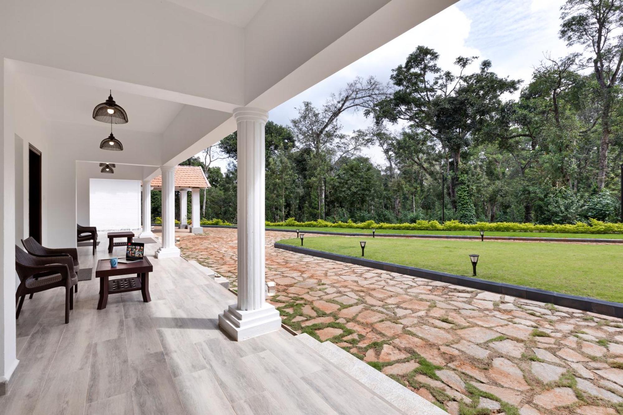 Tusker Trail By Luxunlock Hotel Suntikoppa Exterior photo